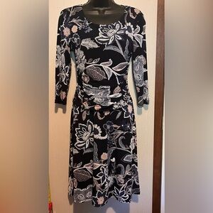 Enfocus Studio Black and White Floral Long Sleeve Dress